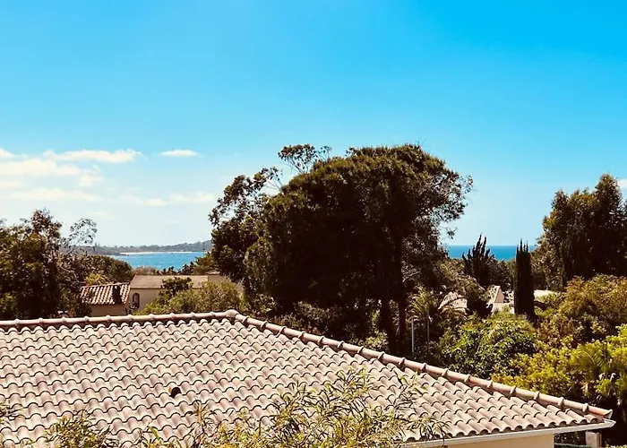 Livia Piscine 500m * Porticcio (Corsica)