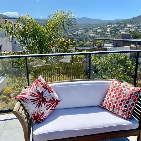 Livia Piscine 500m *