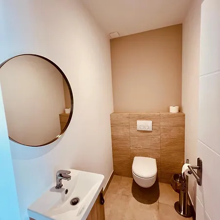 Livia Piscine 500m