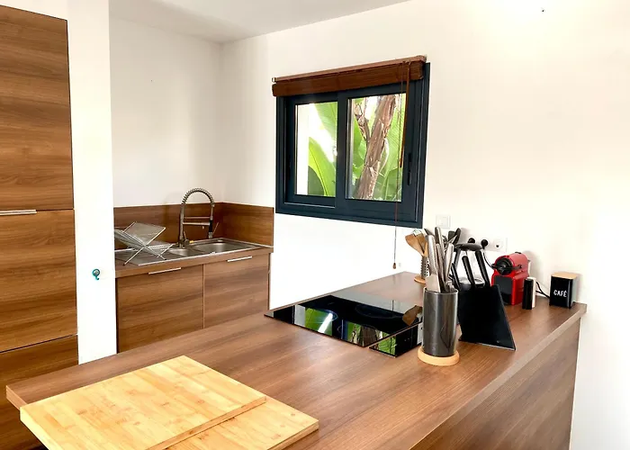 בית נופש Livia Piscine 500m *